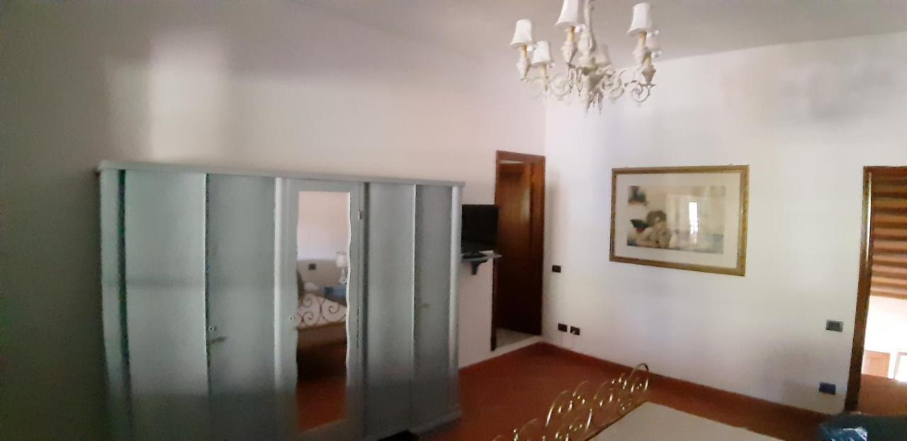Casa Alla Madonna Σαν Τζιμινιάνο Εξωτερικό φωτογραφία